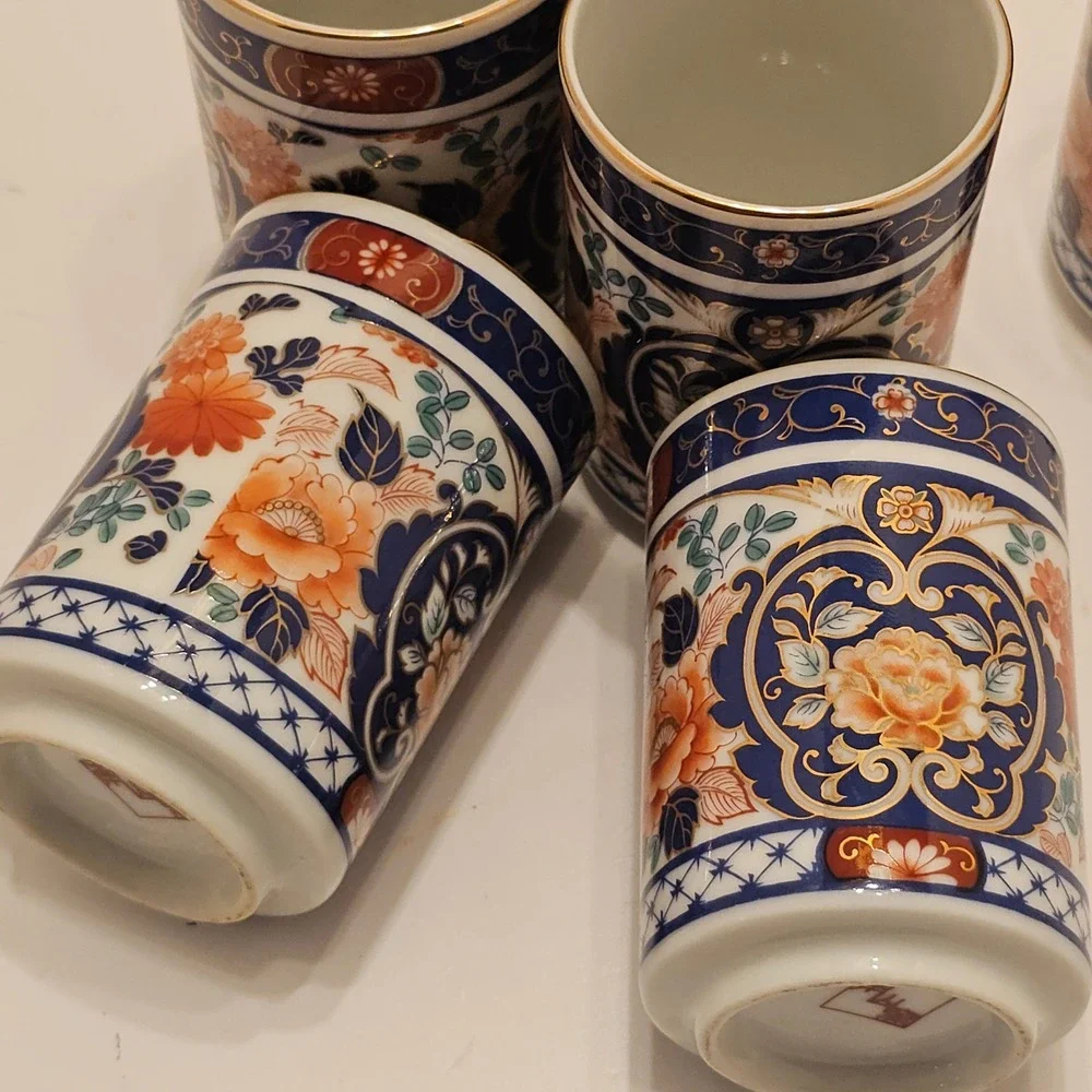 Vintage Japanese Imari Porcelain Tea Cups Set of 5 Floral Gold Gilt Yunomi Blue